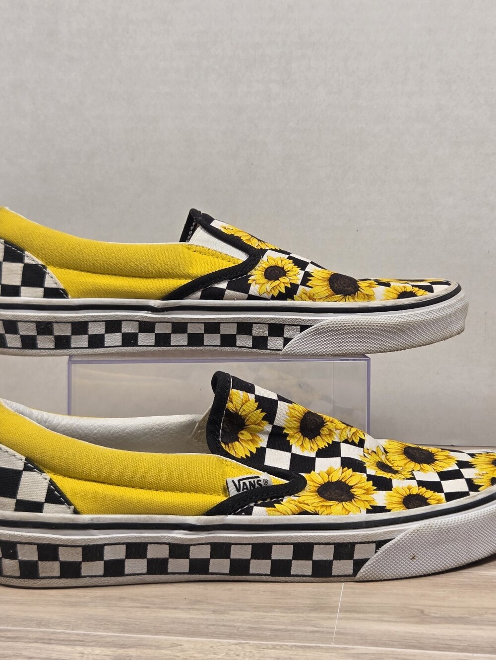 Vans Sunflower Checkerboard Slip On Sneakers Size 8 Womens 6.5 Mens